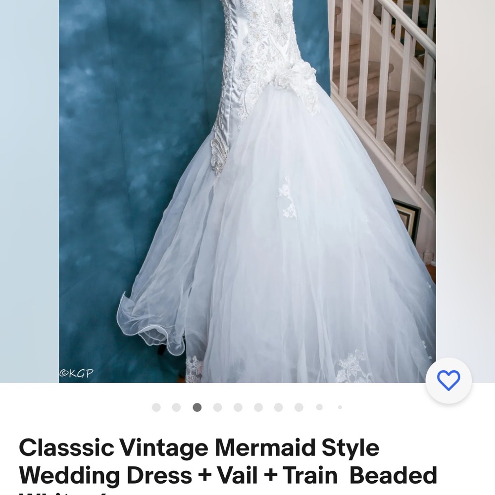 Vintage Mermaid Style Wedding Dress with removable train
